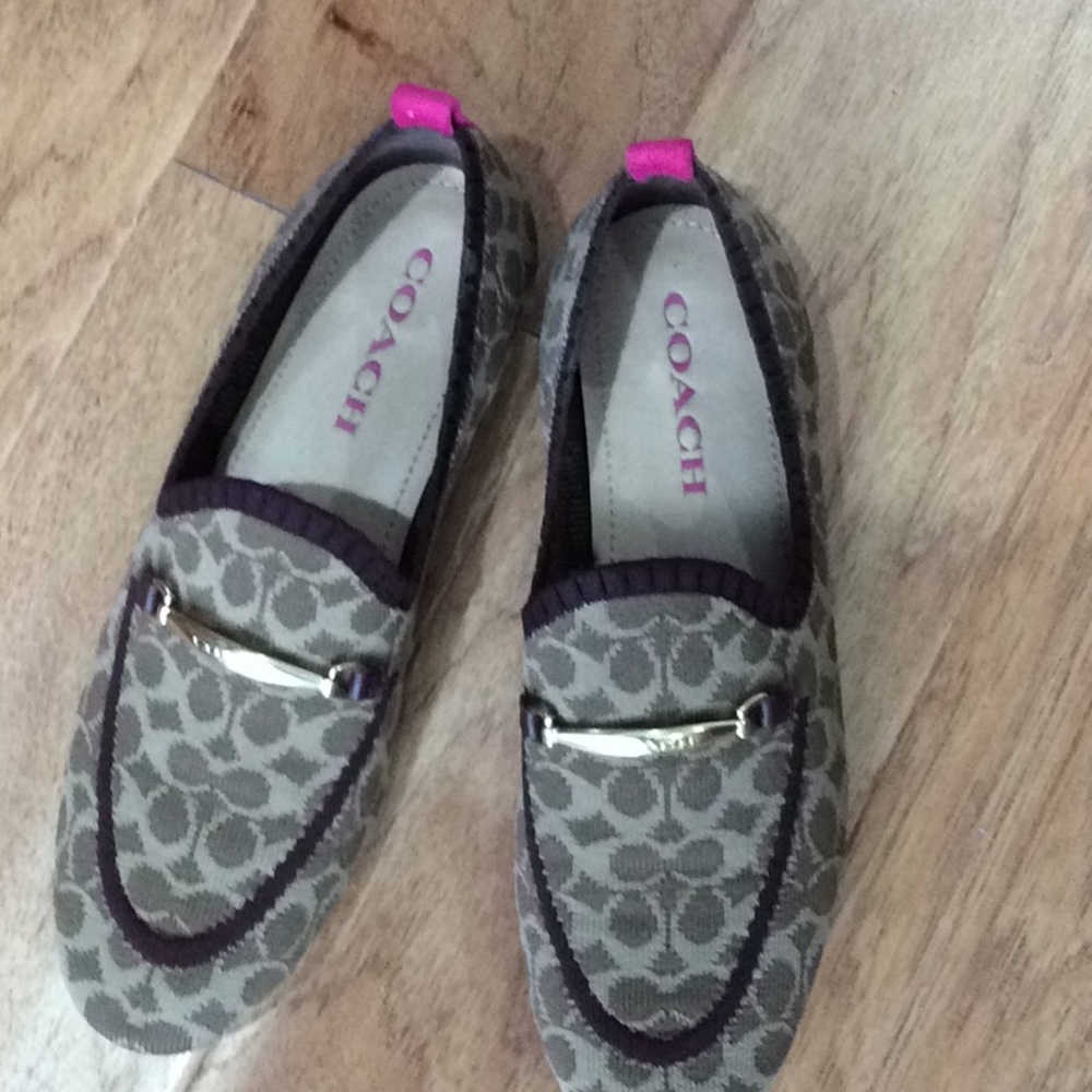 Brown- Coach loafers - Picture 6 of 10